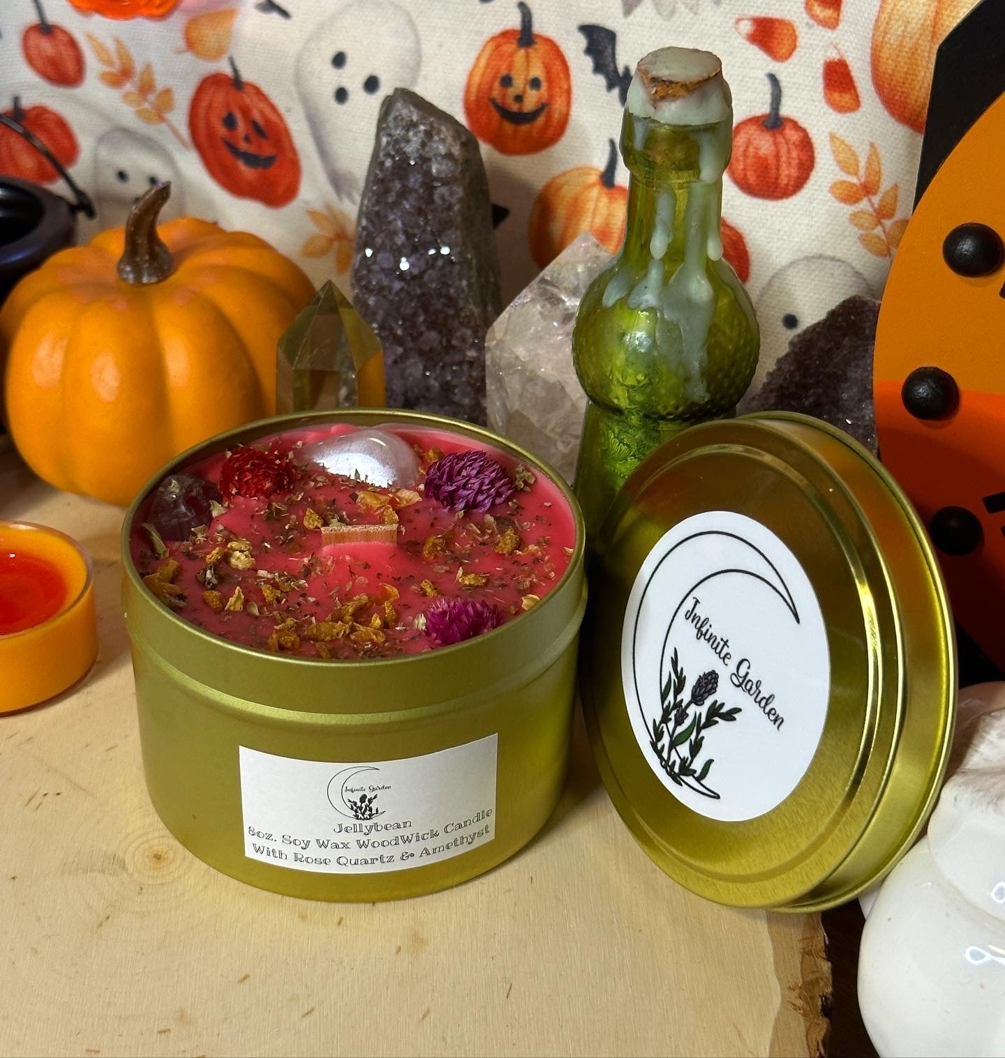 Jellybean 8oz. Soy WoodWick Candle With Rose Quartz & Amethyst