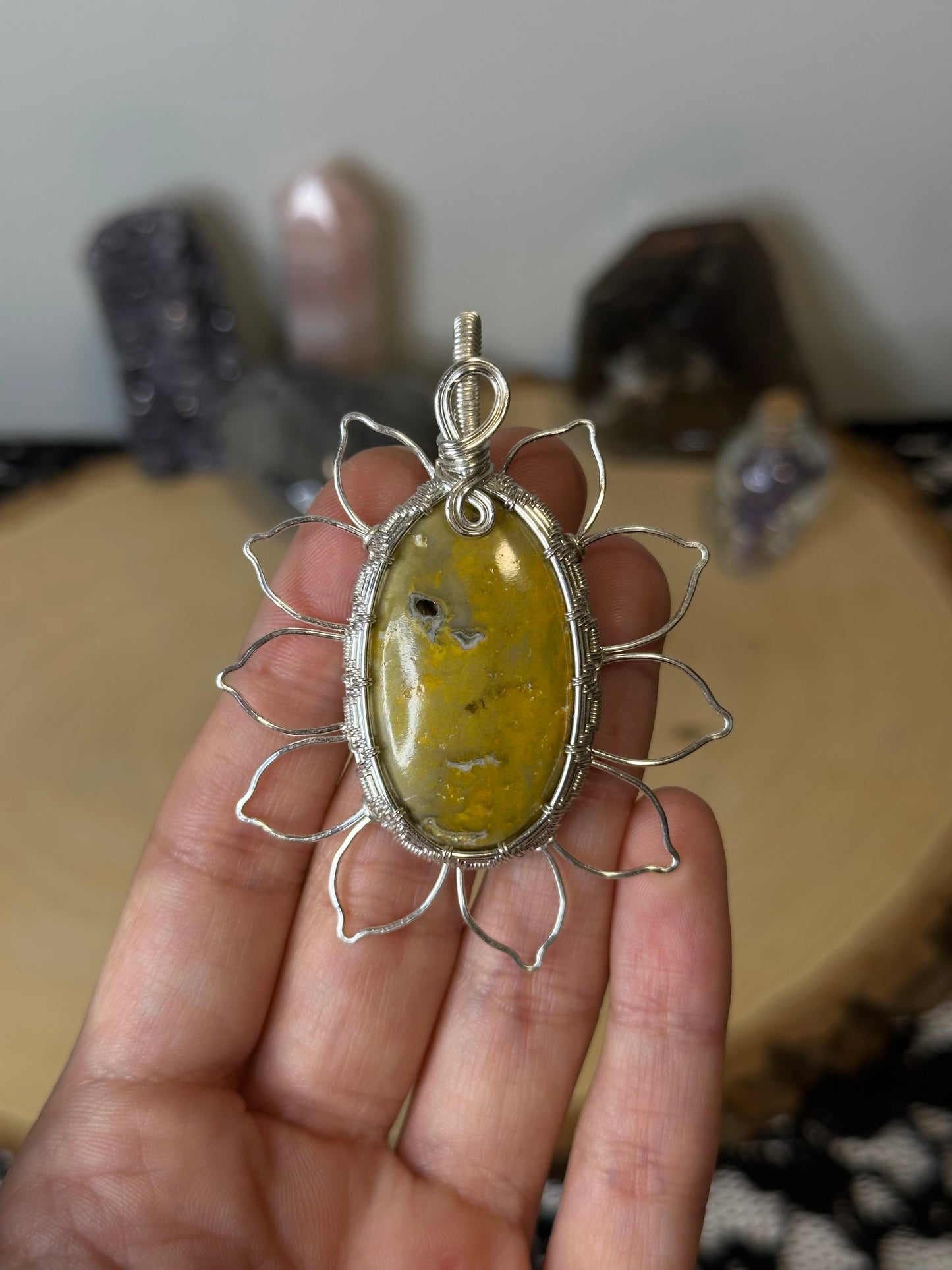 Bumblebee Jasper Flower Necklace