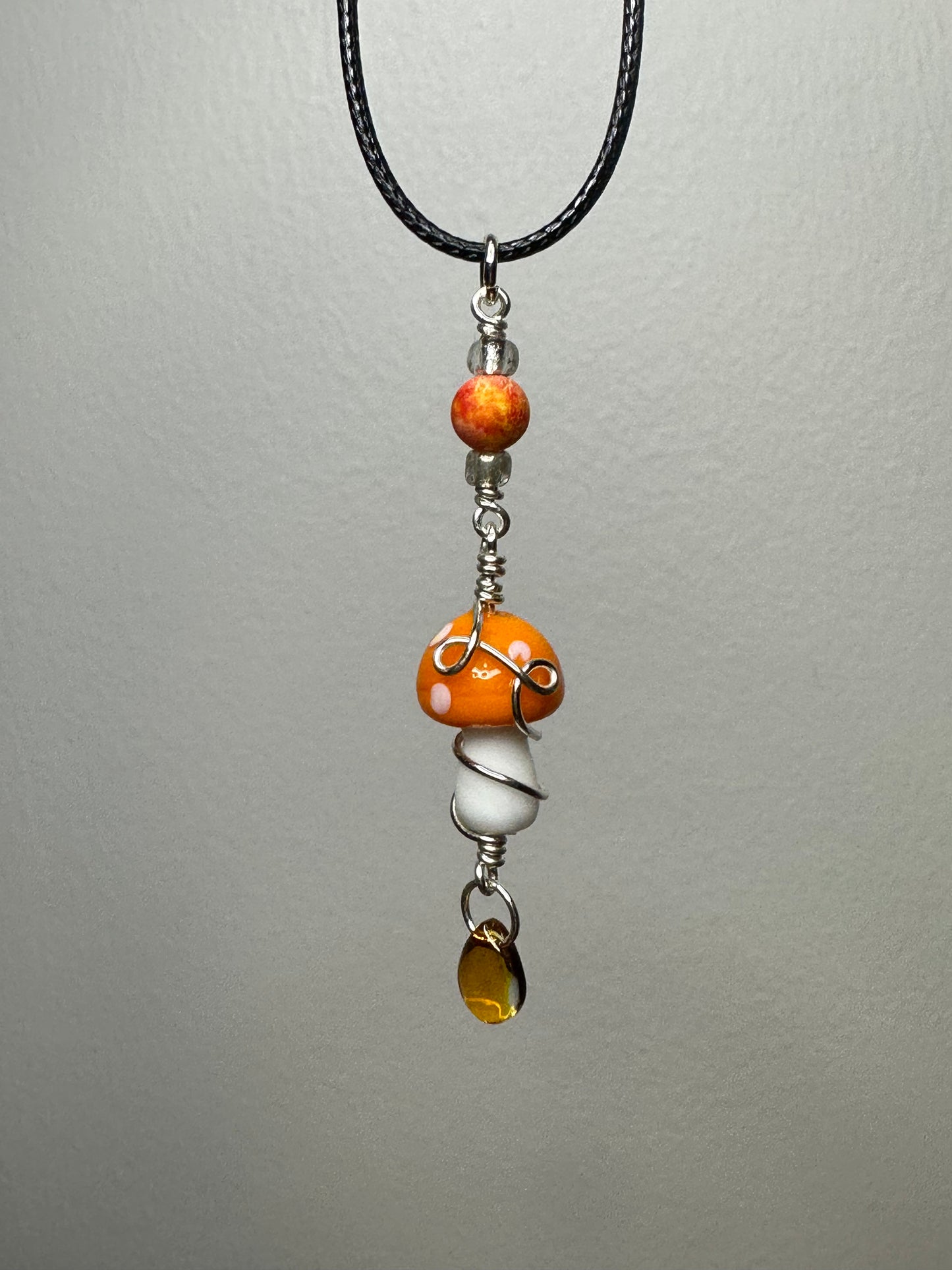 Crystal Mushroom Necklaces (Silver)