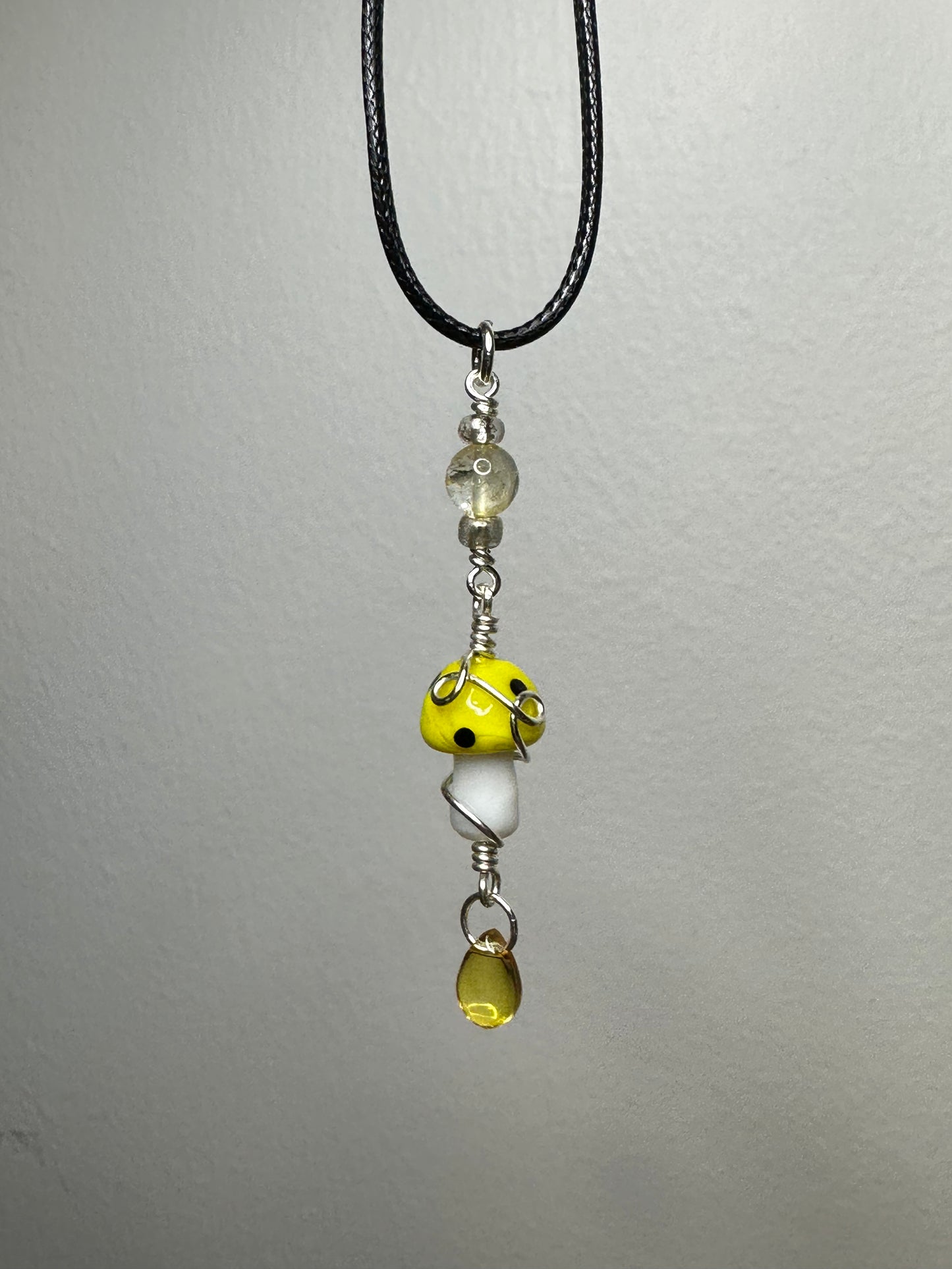 Crystal Mushroom Necklaces (Silver)