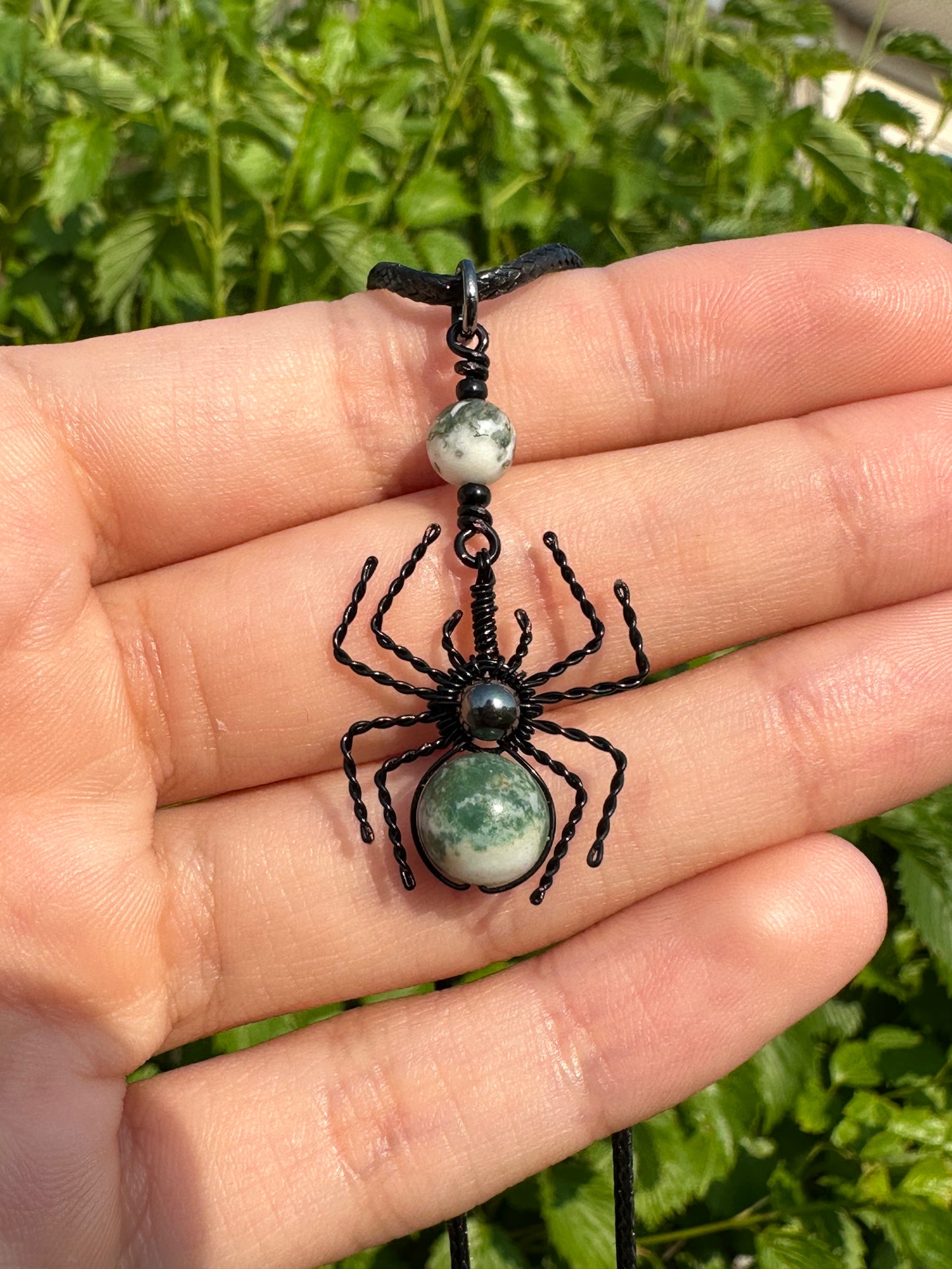 Crystal Spider Necklaces (Black)