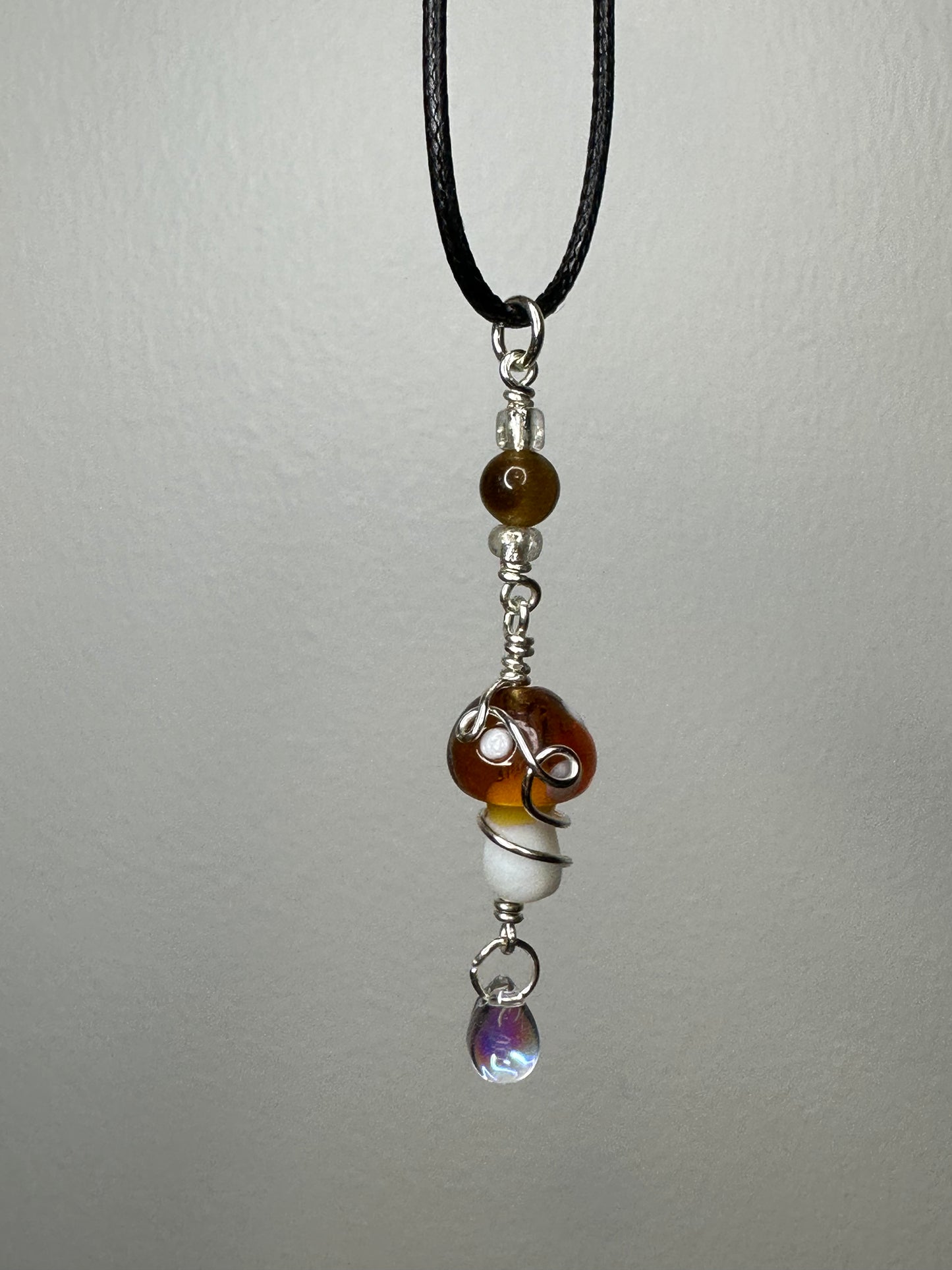Crystal Mushroom Necklaces (Silver)
