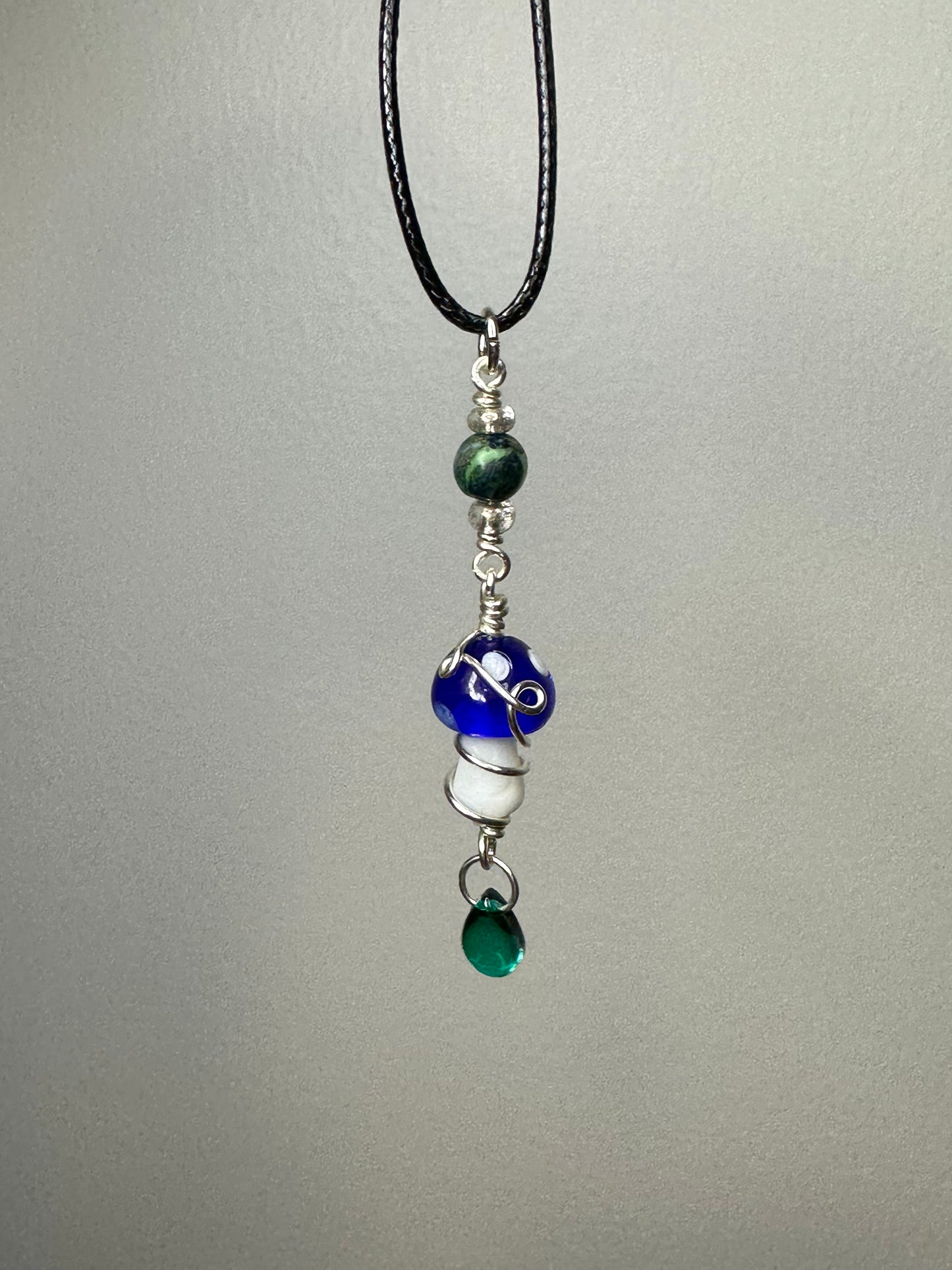 Crystal Mushroom Necklaces (Silver)