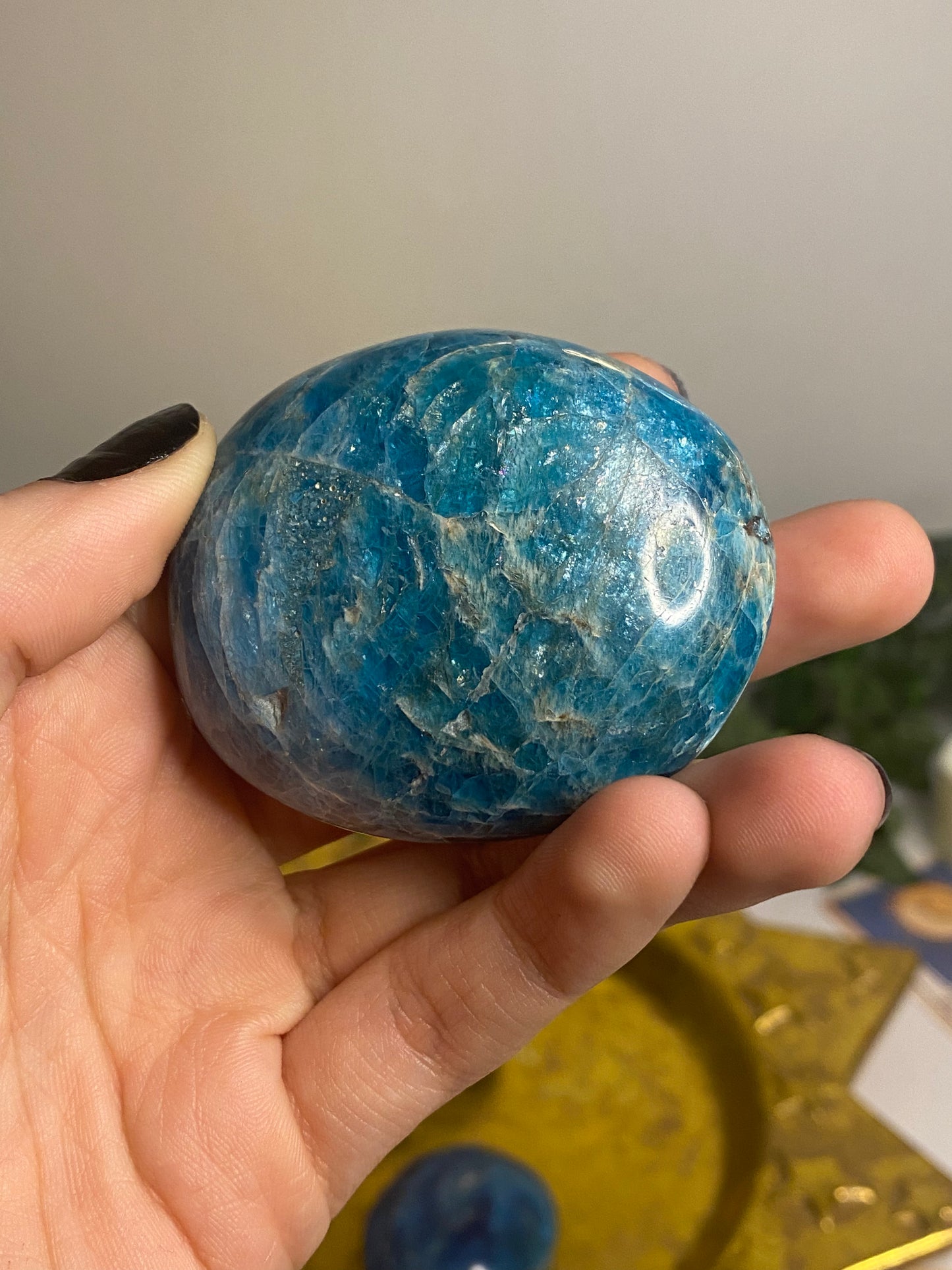 Blue Apatite Palmstone