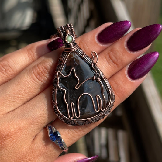 Brown Agate x Green Mother of Pearl Cat Necklace