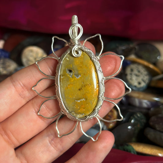 Bumblebee Jasper Flower Necklace