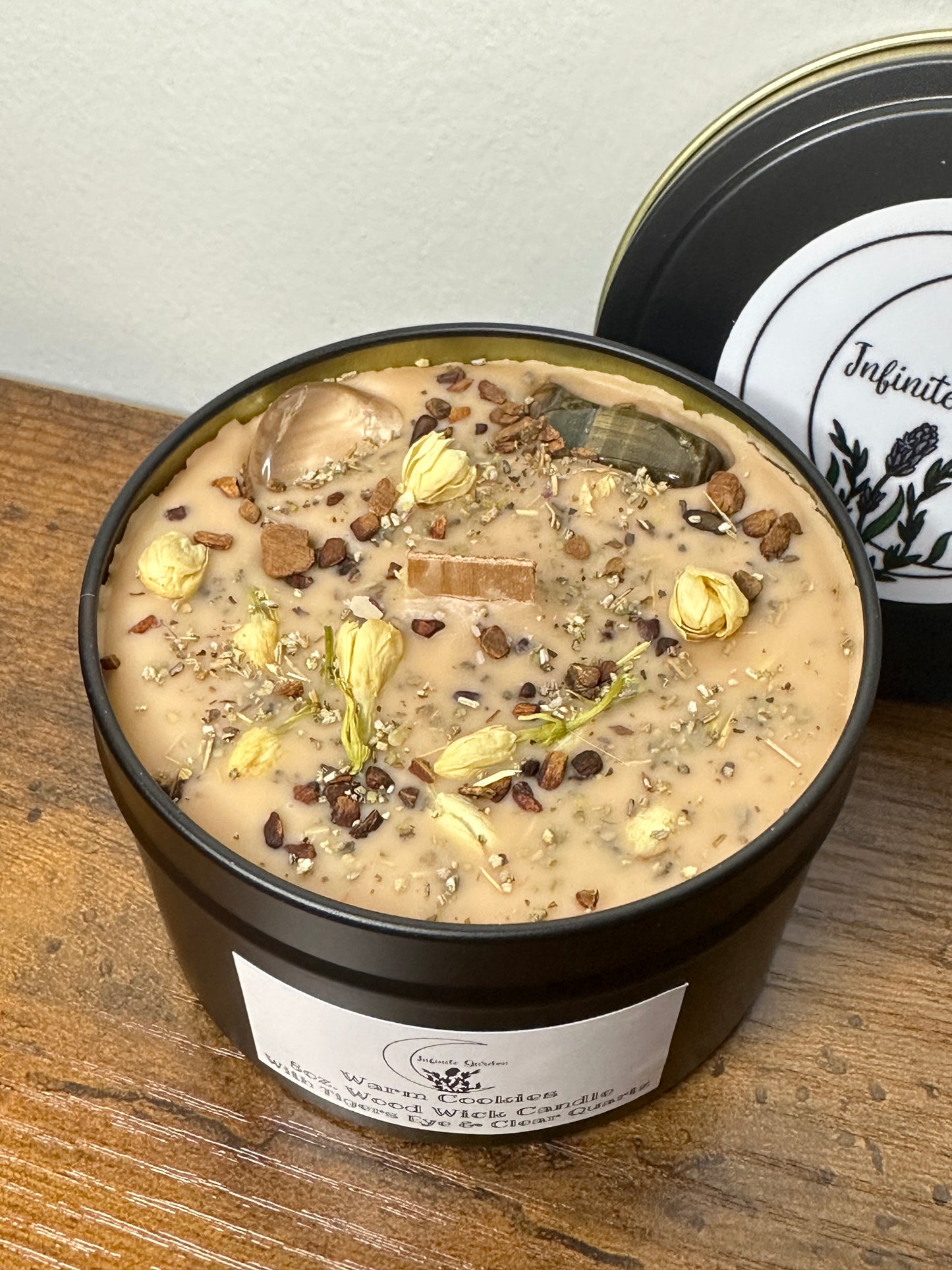 Warm Cookies 8oz. Wood Wicks Candle With Tigers Eye & Clear Quartz