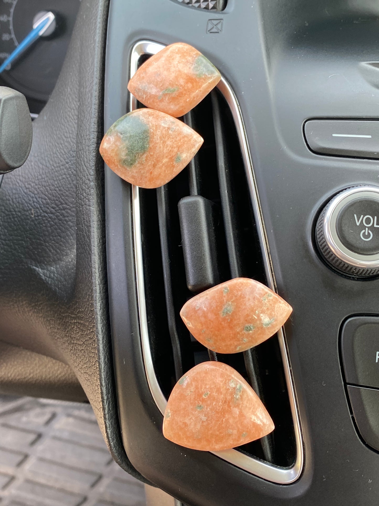 Sunstone Double Point Car Vent Clips